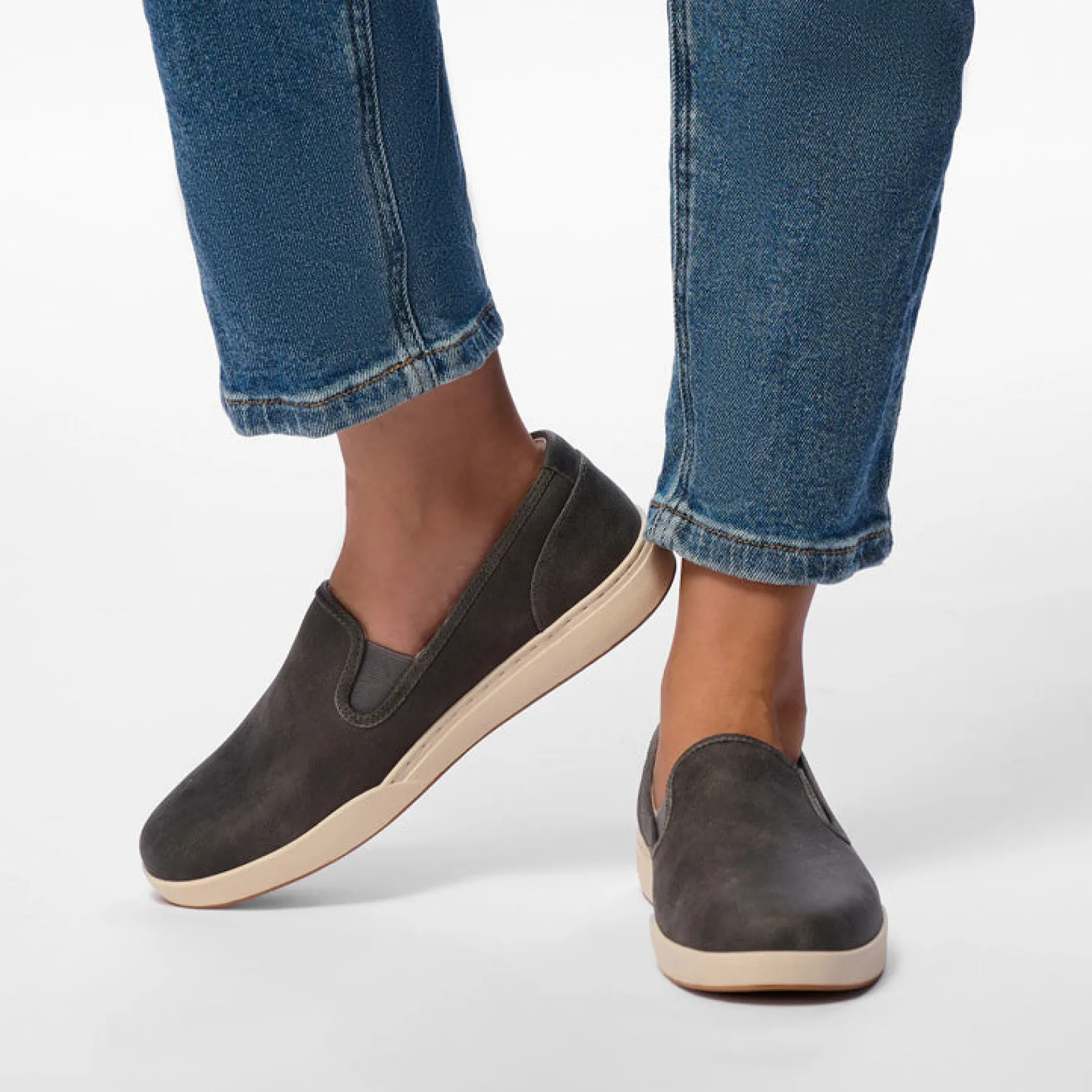 ABEO Encore Slip On