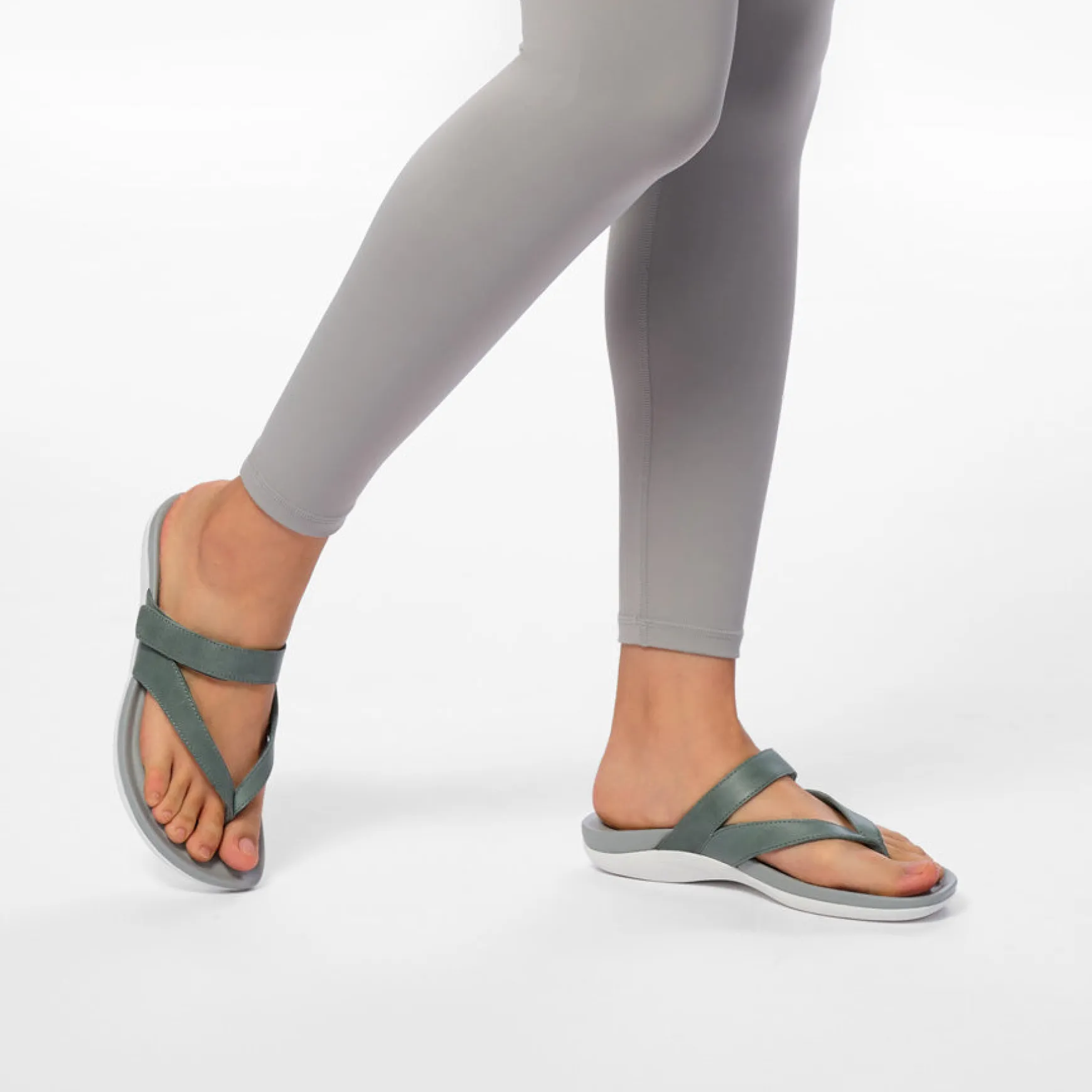 ABEO Oasis Thong Sandal Metatarsal